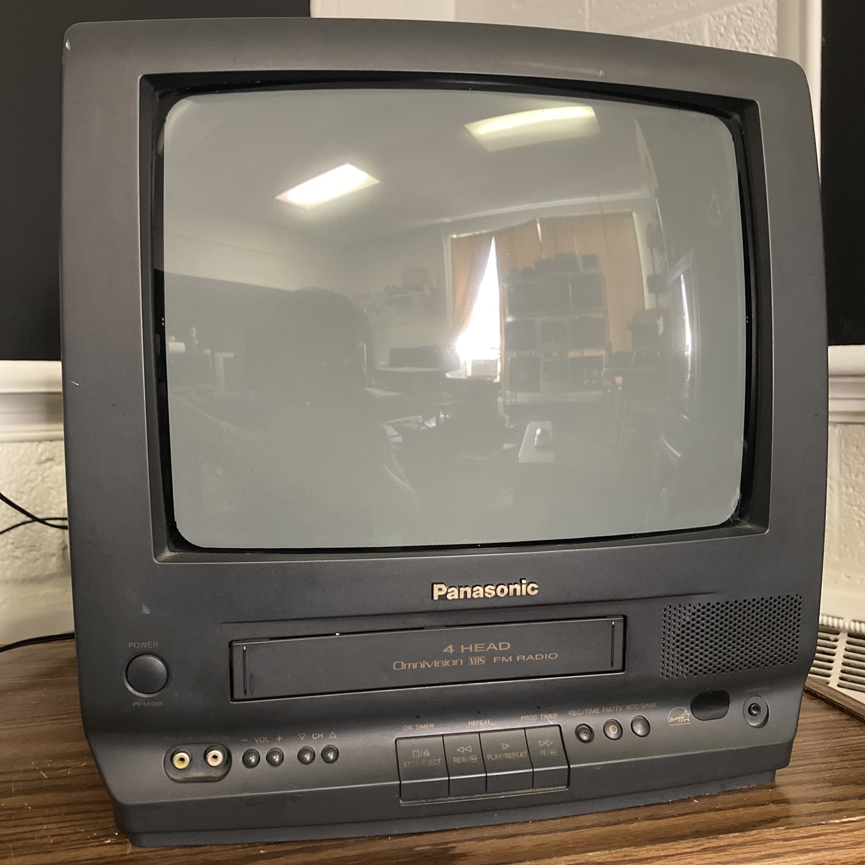Panasonic PV-M1368 | CRT Database